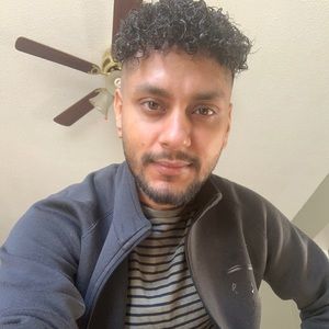 Meet your Posher, Satvinder